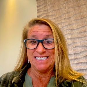 Meet your Posher, Staci